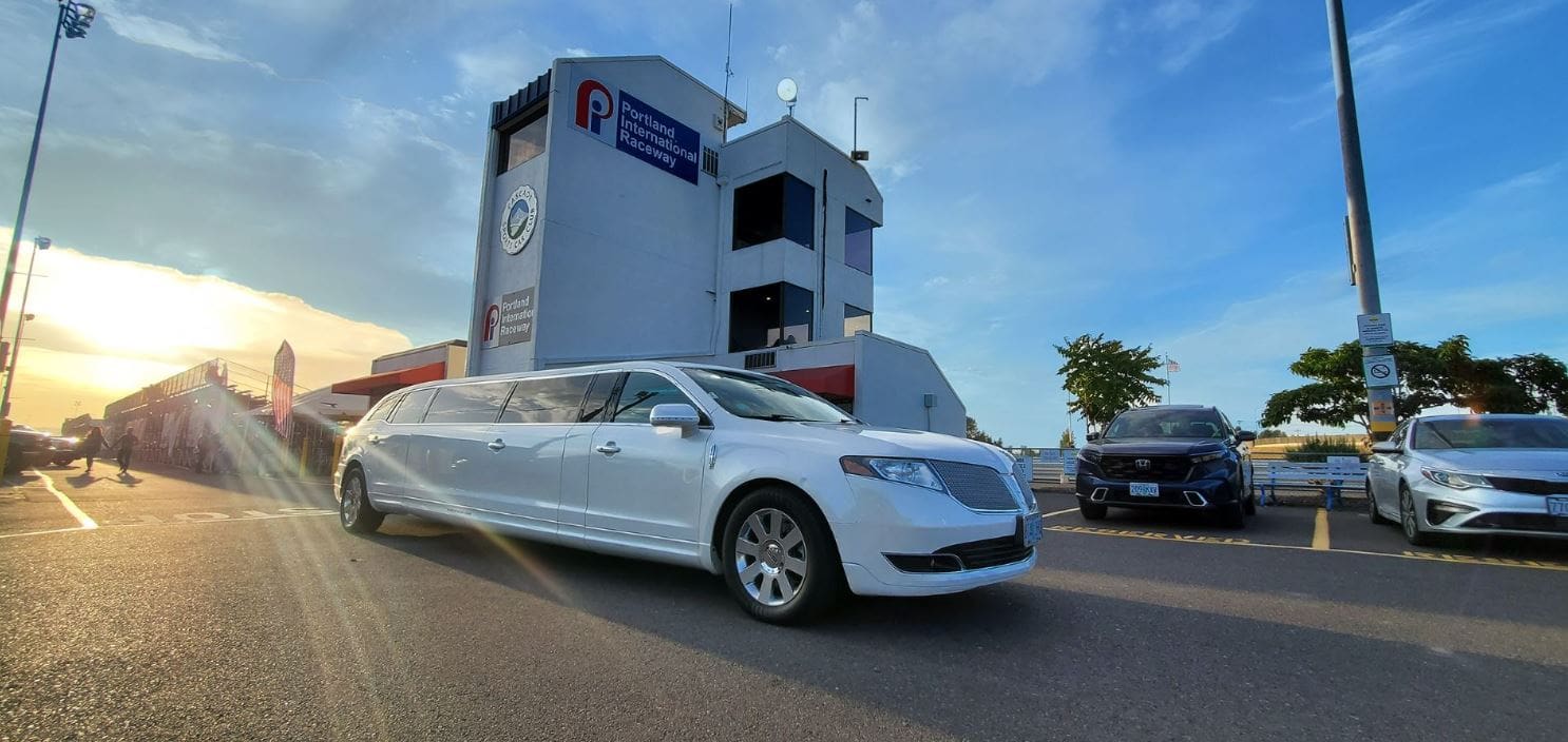 Lincoln Limousine JMI Limousine