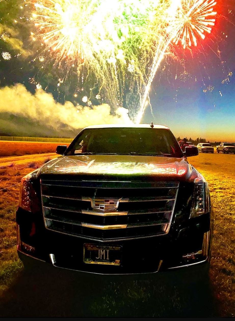 Limo Service in Portland - JMI Limousine Limo Service in Portland - JMI Limousine