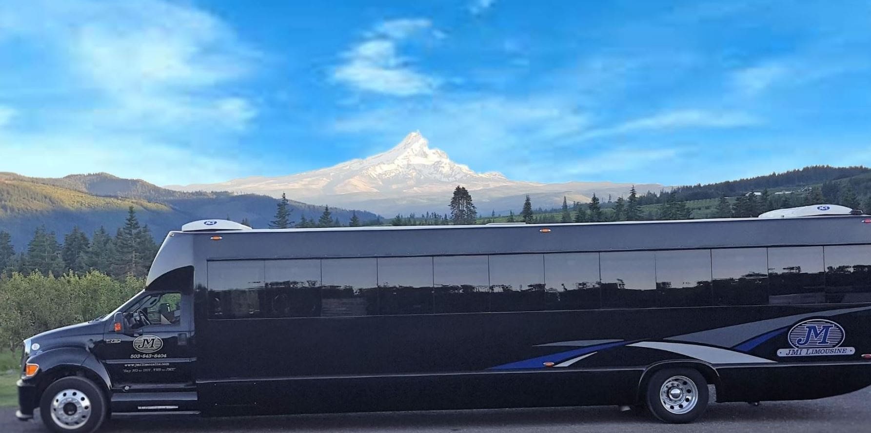 Wedding Party Bus Rental Portland - JMI Limousine Service