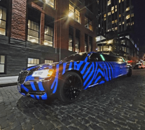 West-Linn-Blue-Zebra-300-Chysler-Limo-Near-Me-Porltand-JMI-Limo-Service